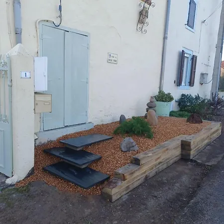Vakantiehuis Maison Au Bord De L'allier Entierement Renovee *